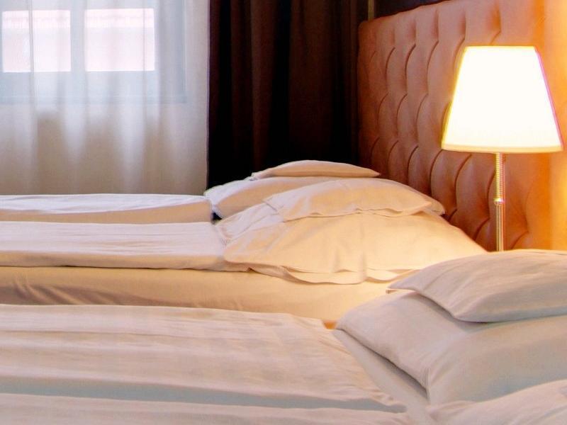 Hotel Corvin ยูลา ภายนอก รูปภาพ